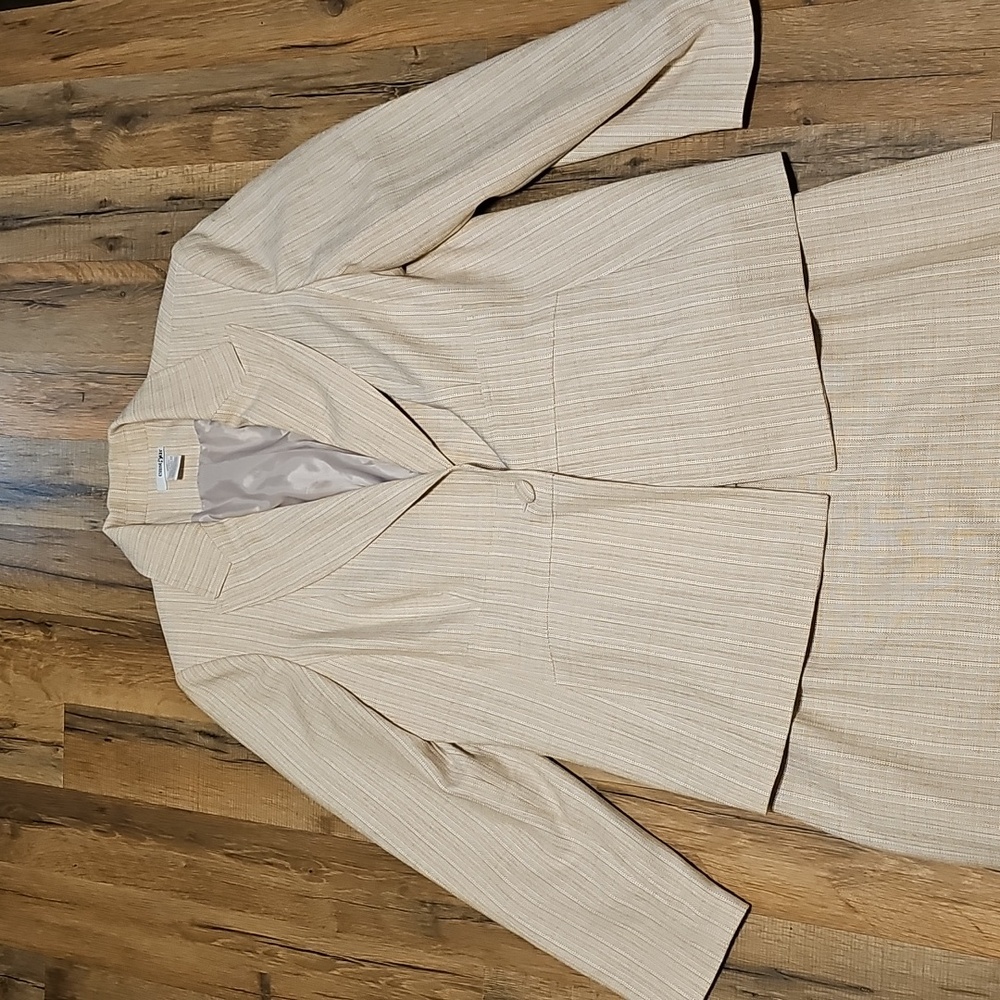 East 5th Blazer and Skirt Set Beige Size 16W - Picture 2 of 10